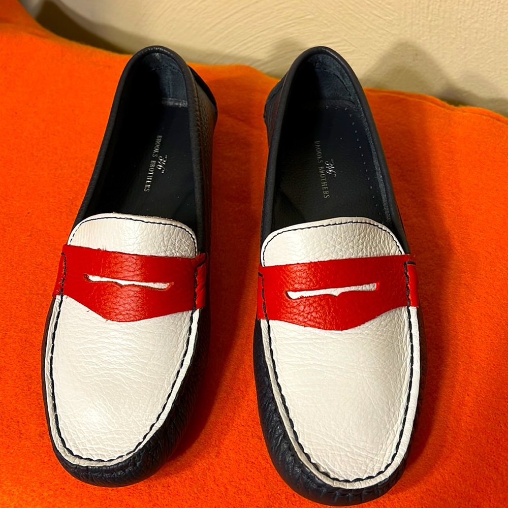 Brooks Brothers White and Red Leather Moccasins